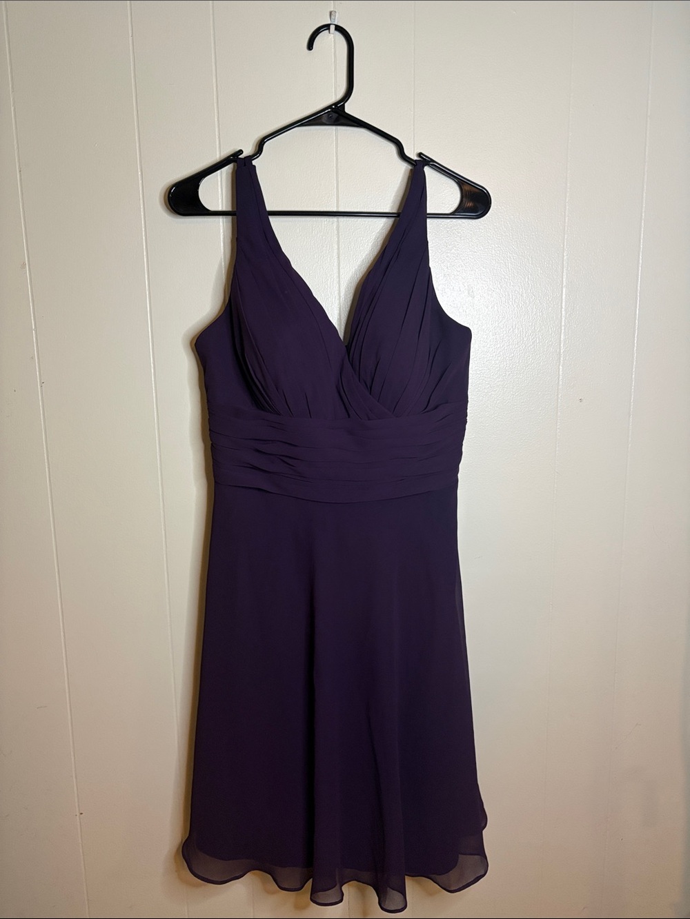 Sleeveless V-Neck Purple Chiffon Dress